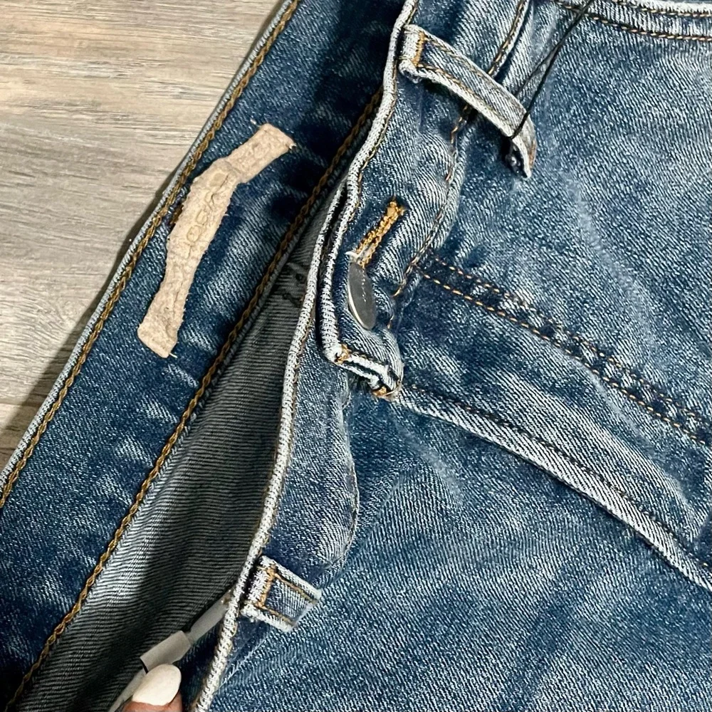 Joe’s Jeans Trixie Wide Leg Cuffed Jeans – First Bite Wash, Size 27 - Picture 6 of 8